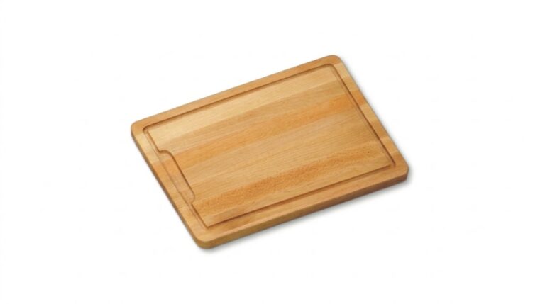 Beech wood cutting board with perimeter juice groove and natural grain