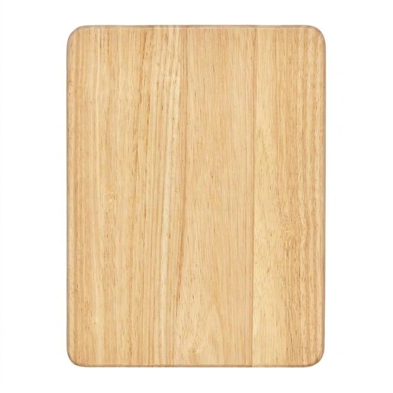 Simple rubberwood cutting board with smooth finish and natural wood grain